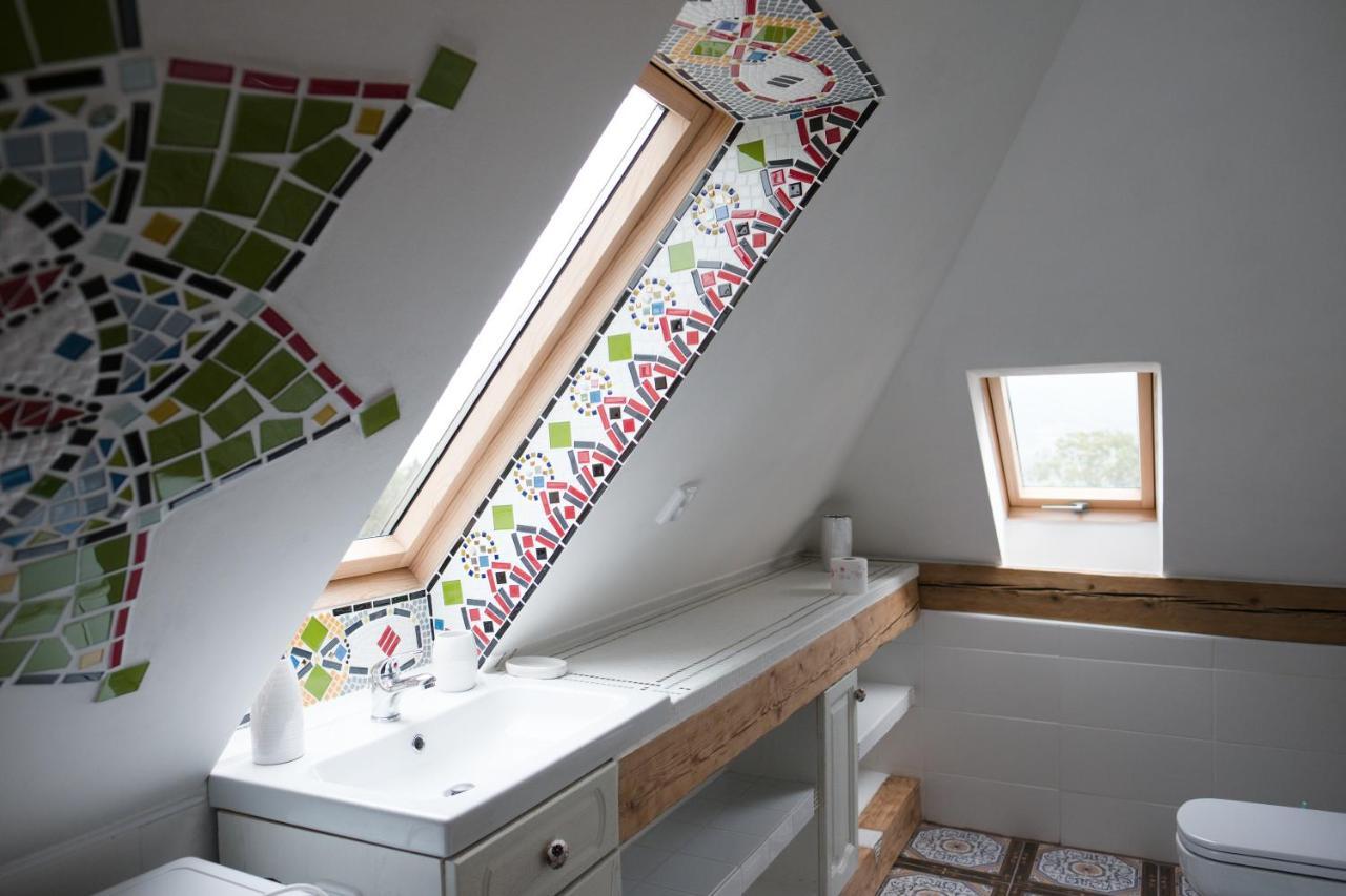 Art-House 3 Attic Apartment With Terrace Decin Exterior photo